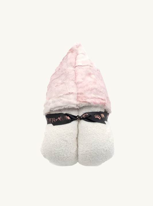 Cibirian Blush Hooded Towel