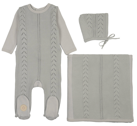 Layette Set Cable Front