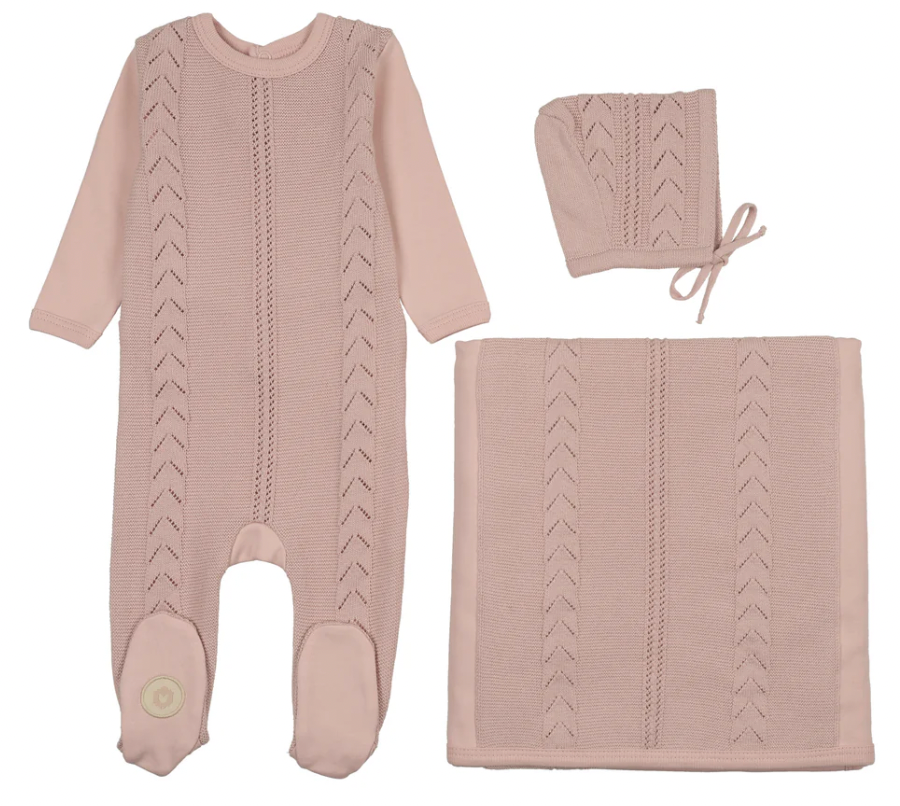 Layette Set Cable Front