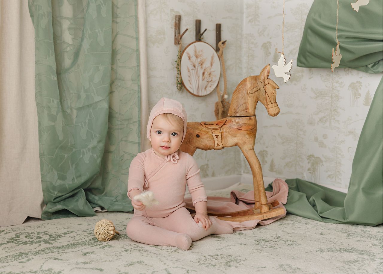 Knit Trim Wrap Footie Set Pink