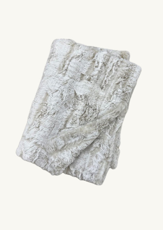 Blanket Fuzzy Theodore Taupe